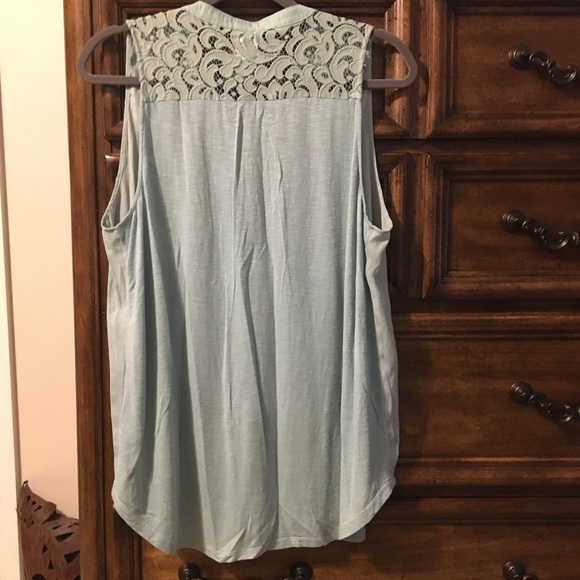 Size L Lace Back Mixed Media Tank by Dolan LC - Picture 4 of 6